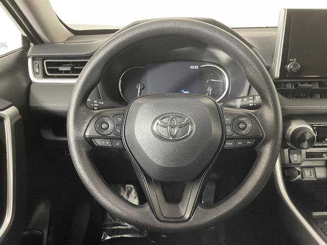 Certified 2025 Toyota RAV4 LE AWD/4WD image 13