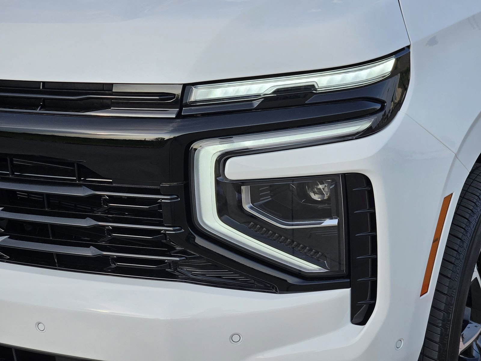 New 2026 Chevrolet Suburban RST w/ Comfort Package AWD/4WD image 11
