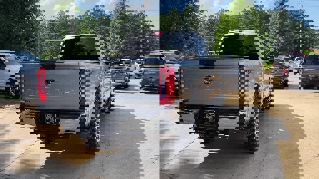 Used 2024 Ford F250 XLT image 6