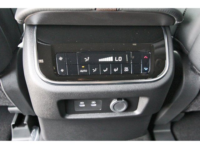 New 2026 Nissan Armada SL AWD/4WD image 12