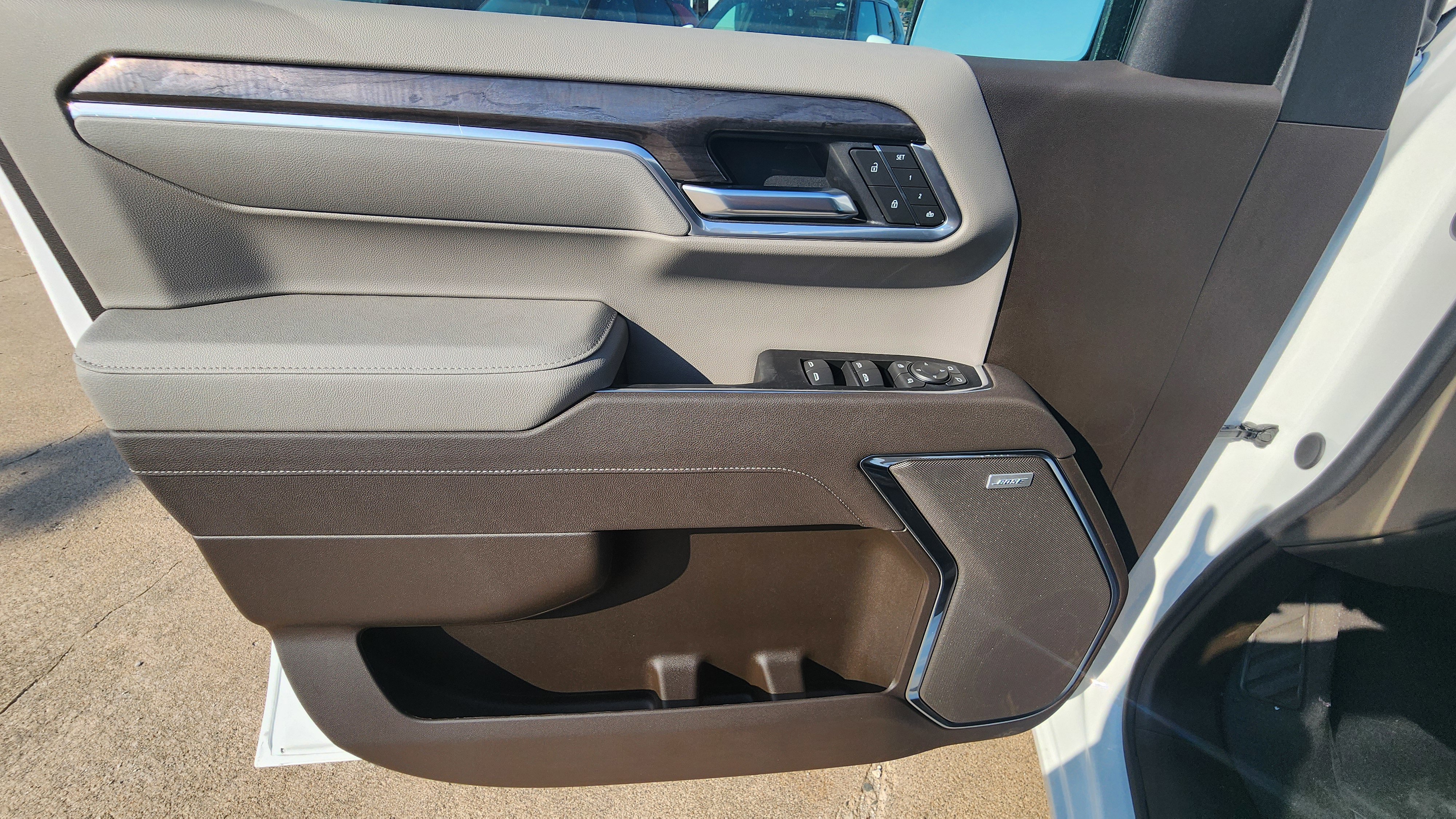 New 2026 Chevrolet Silverado 1500 LTZ w/ Z71 Off-Road Package image 11