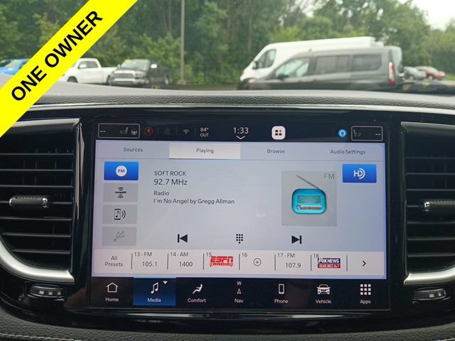 Certified 2023 Chrysler Pacifica Limited FWD image 29