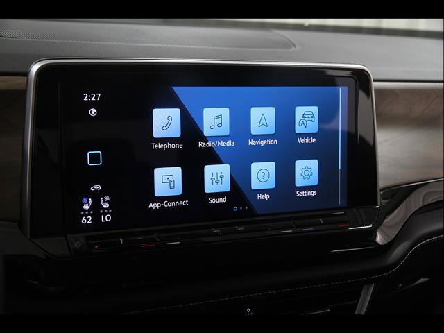 Certified 2025 Volkswagen Atlas SE AWD/4WD image 9
