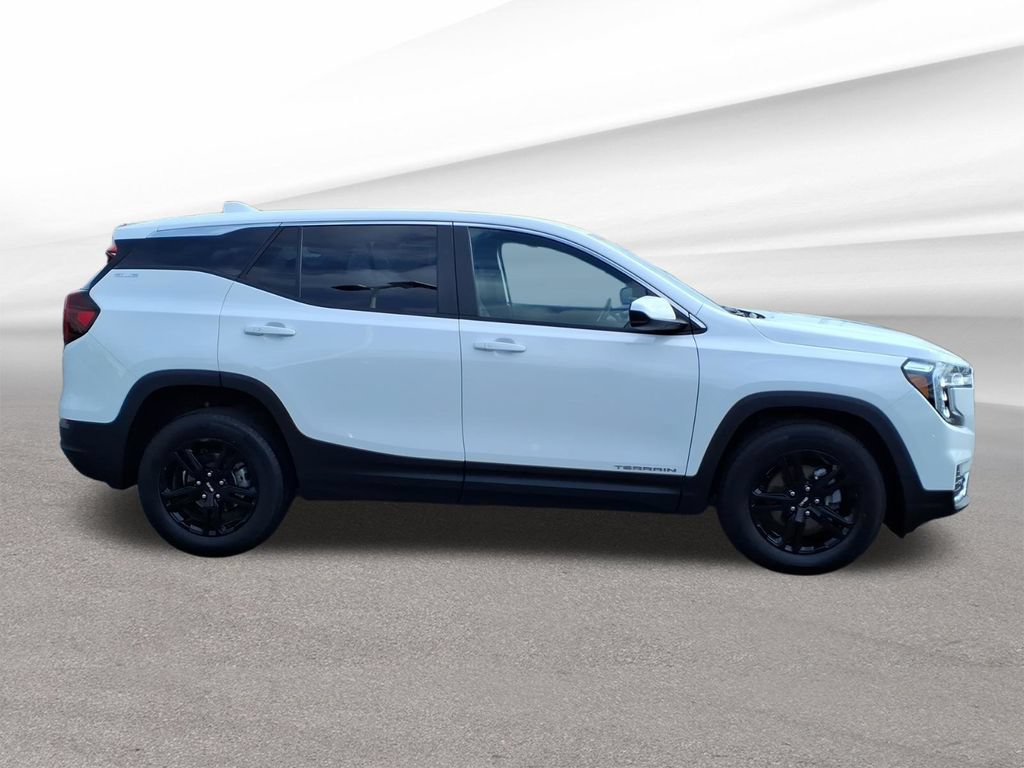 Certified 2024 GMC Terrain SLE FWD image 7