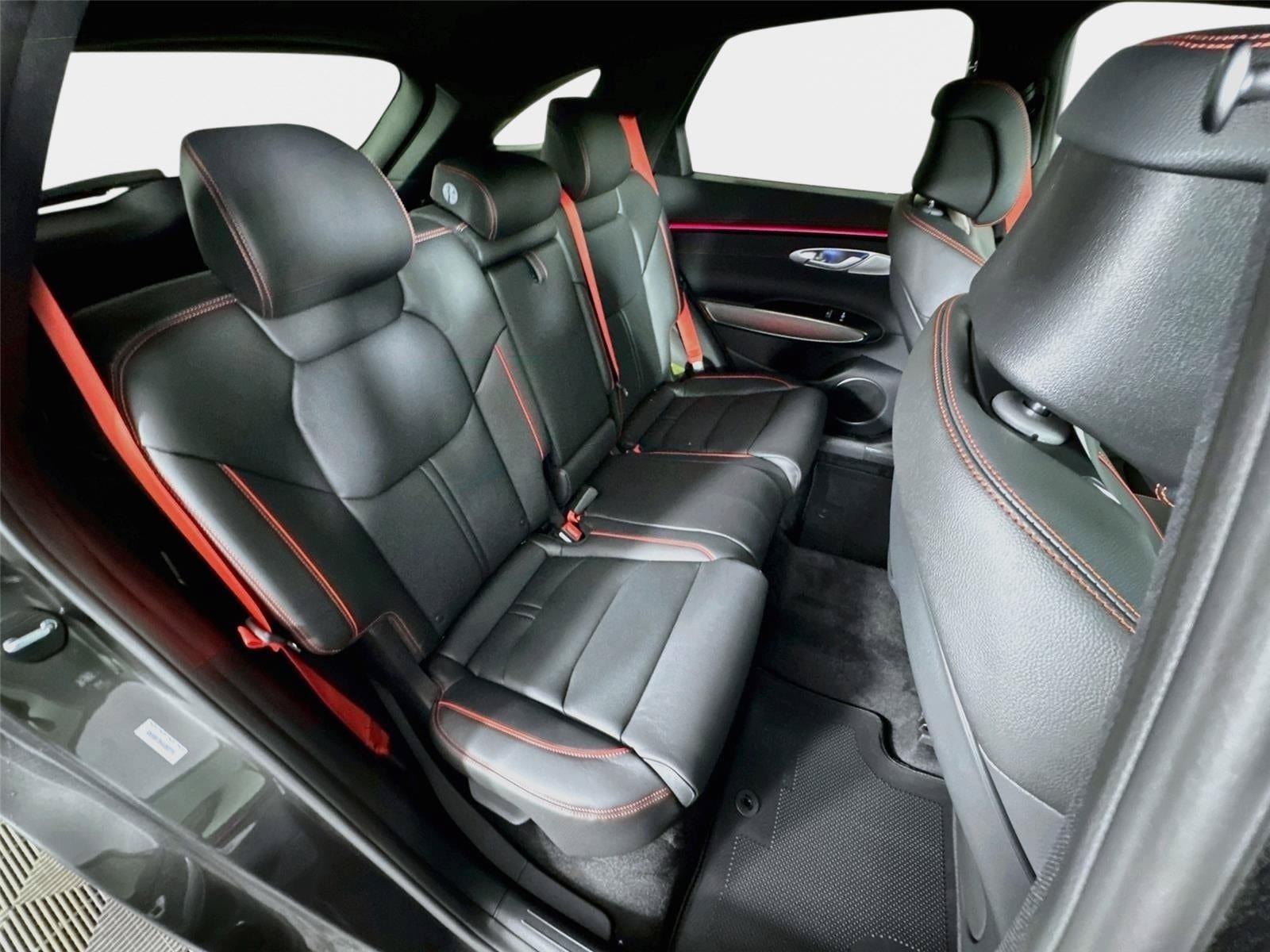 New 2027 Genesis GV70 2.5T Sport Prestige AWD/4WD image 29