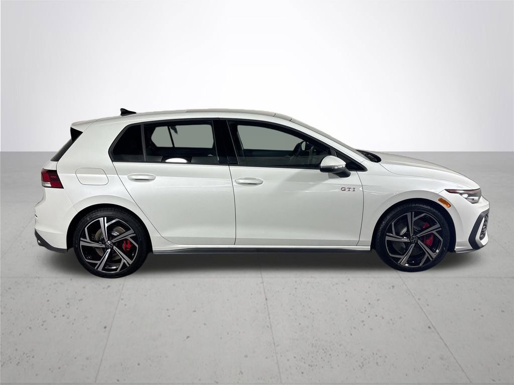 New 2025 Volkswagen GTI SE FWD image 5