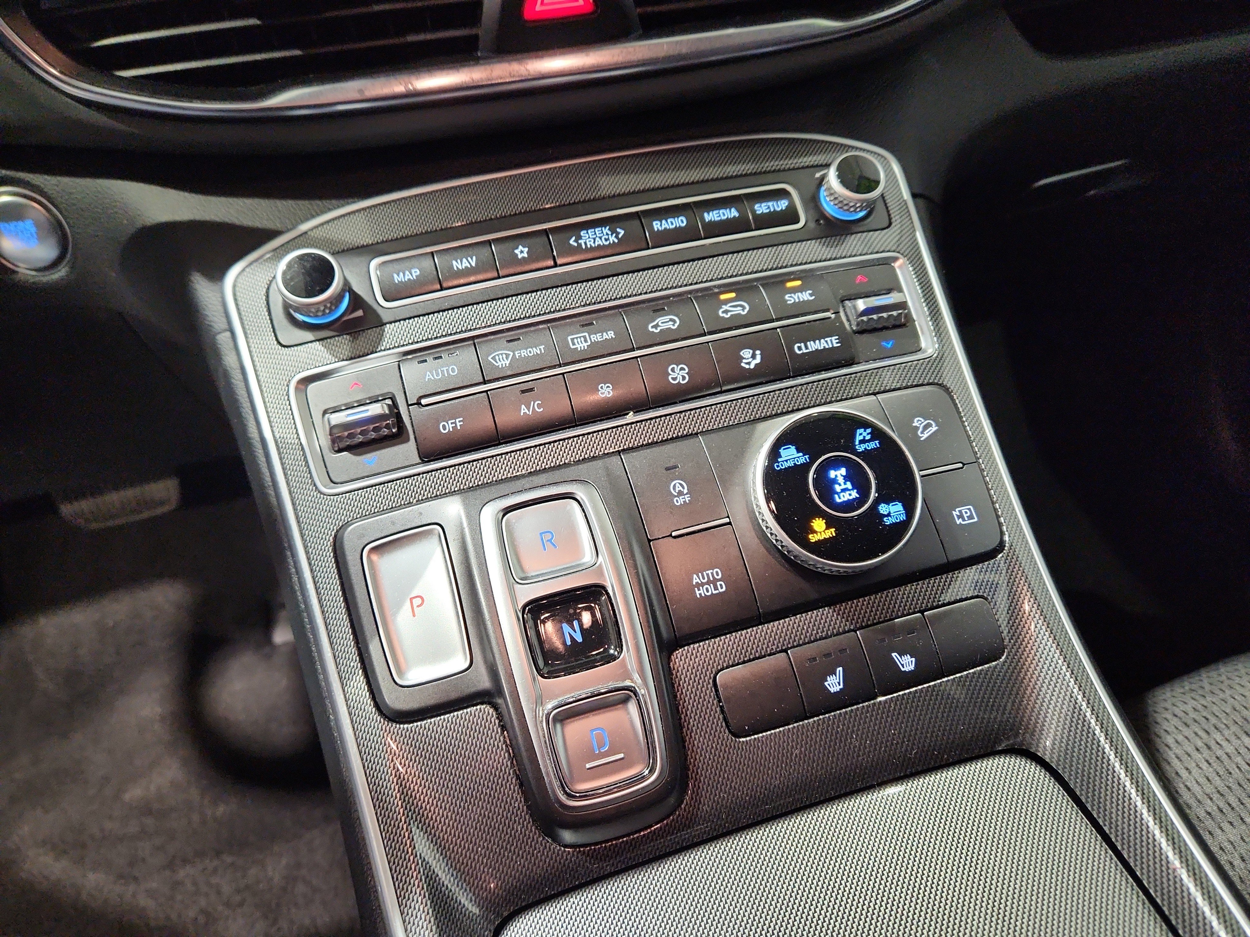 Used 2023 Hyundai Santa Fe SEL image 8