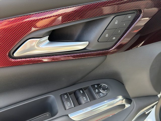 Used 2026 Chevrolet Traverse RS w/ LPO, Floor Liner Package AWD/4WD image 22