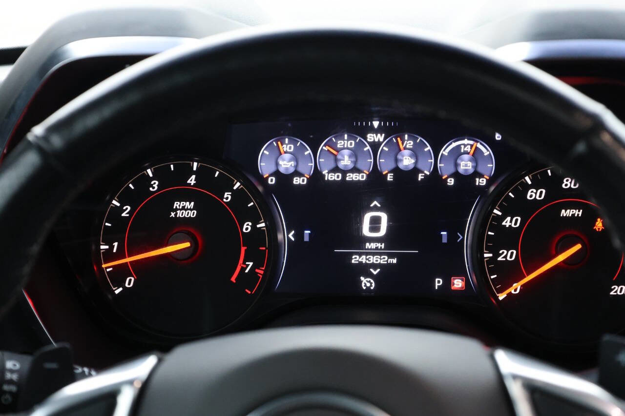 Used 2021 Chevrolet Camaro SS image 17