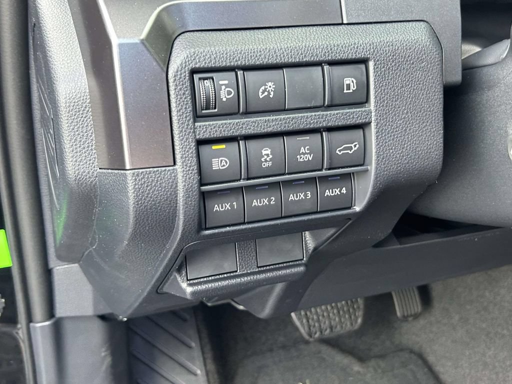 New 2026 Toyota 4Runner TRD Off-Road Premium AWD/4WD image 19