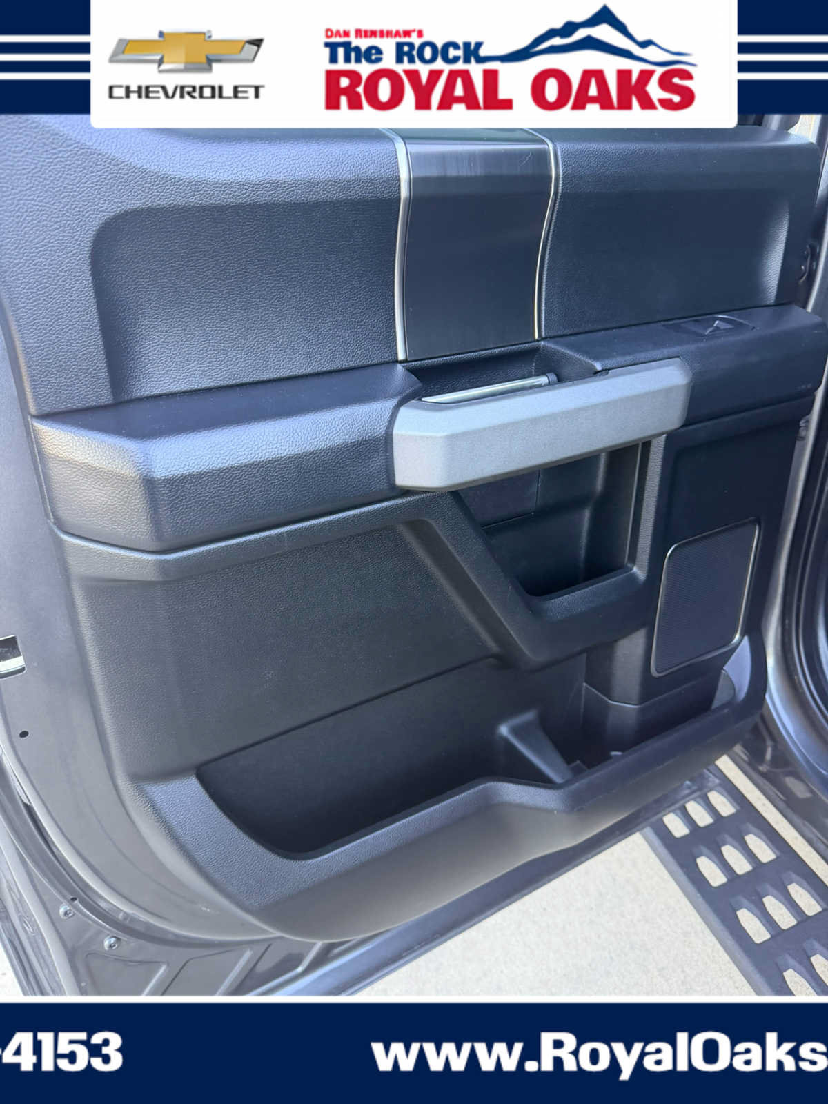 Used 2019 Ford F150 Raptor w/ Equipment Group 802A Luxury AWD/4WD image 12