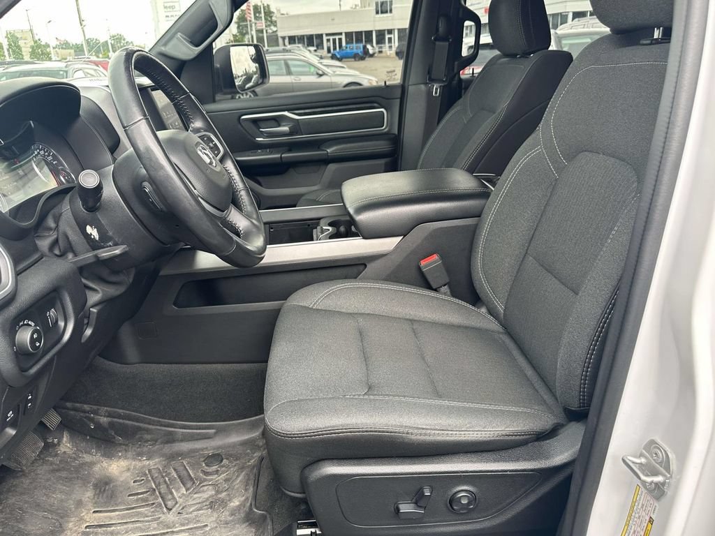 Used 2020 RAM 1500 Big Horn AWD/4WD image 18