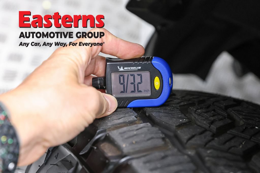 Used 2025 Toyota 4Runner Trailhunter AWD/4WD image 29