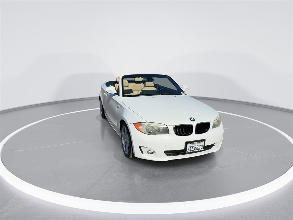 Used 2012 BMW 128i Convertible image 3