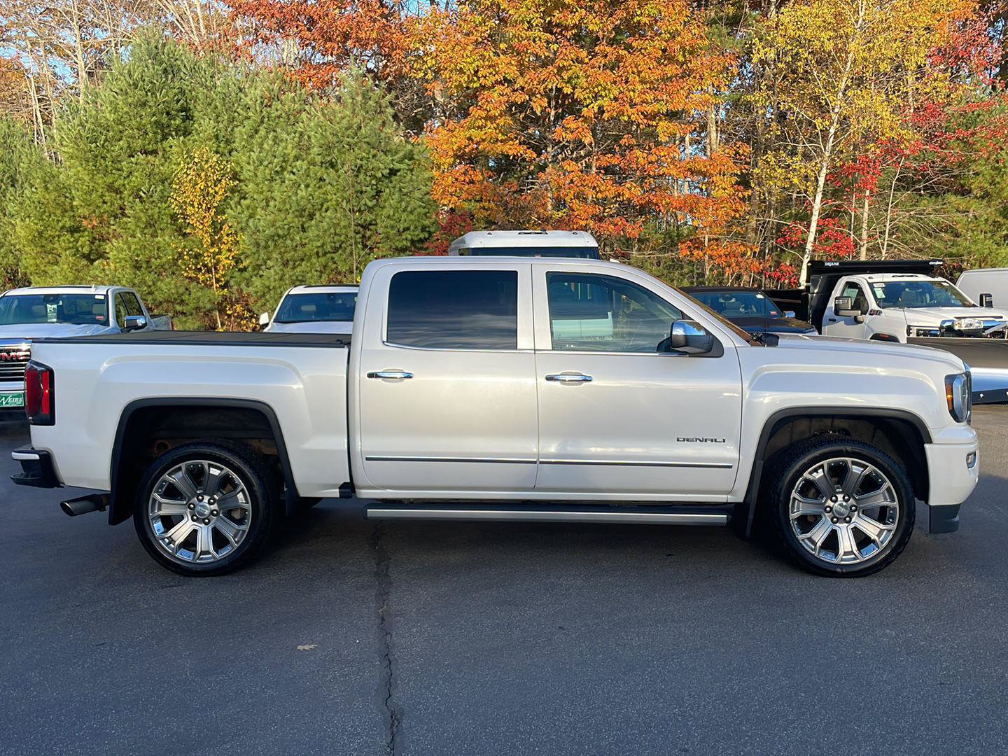 Used 2017 GMC Sierra 1500 Denali w/ Denali Ultimate Package AWD/4WD image 33