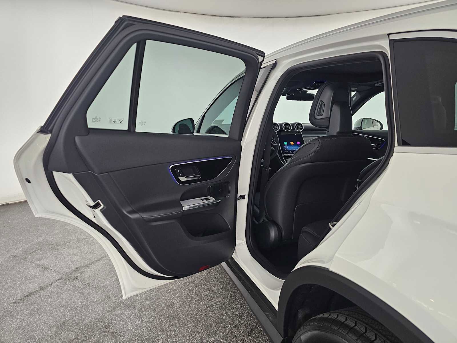 Used 2026 Mercedes-Benz GLC 300 image 15