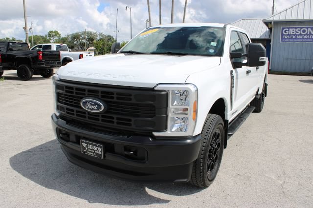 Used 2025 Ford F250 XL w/ XL Off-Road Package AWD/4WD image 3