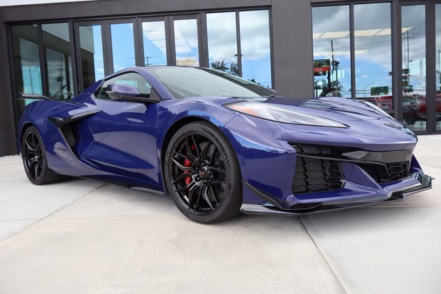 Used 2025 Chevrolet Corvette Z06 w/ Z07 Performance Package