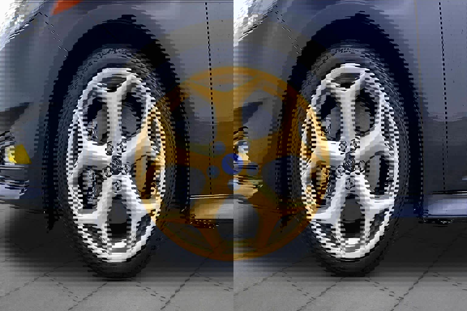 Used 2018 Ford Focus ST FWD image 11