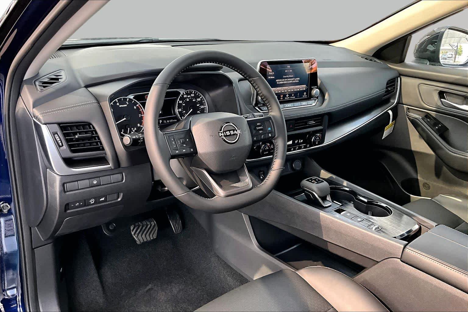 New 2026 Nissan Rogue Dark Armor FWD image 8