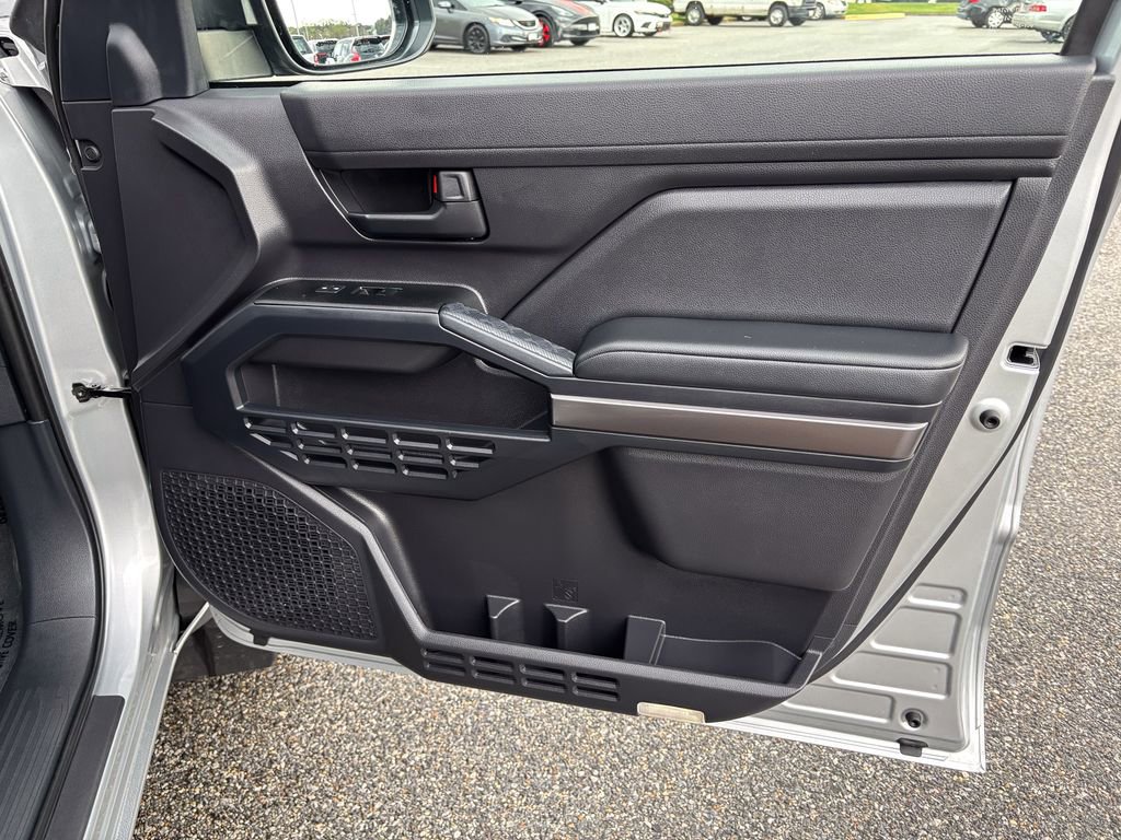 Certified 2025 Toyota 4Runner SR5 image 41