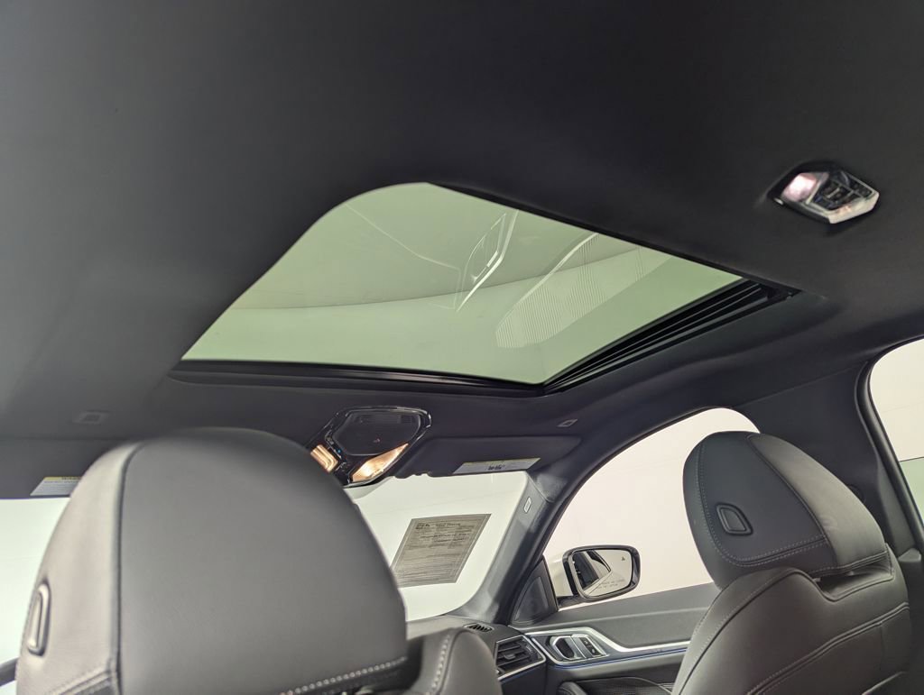 Used 2023 BMW i4 eDrive40 w/ Premium Package image 13