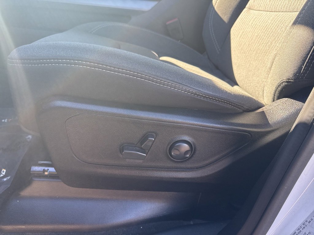 Certified 2022 RAM 1500 Big Horn image 4