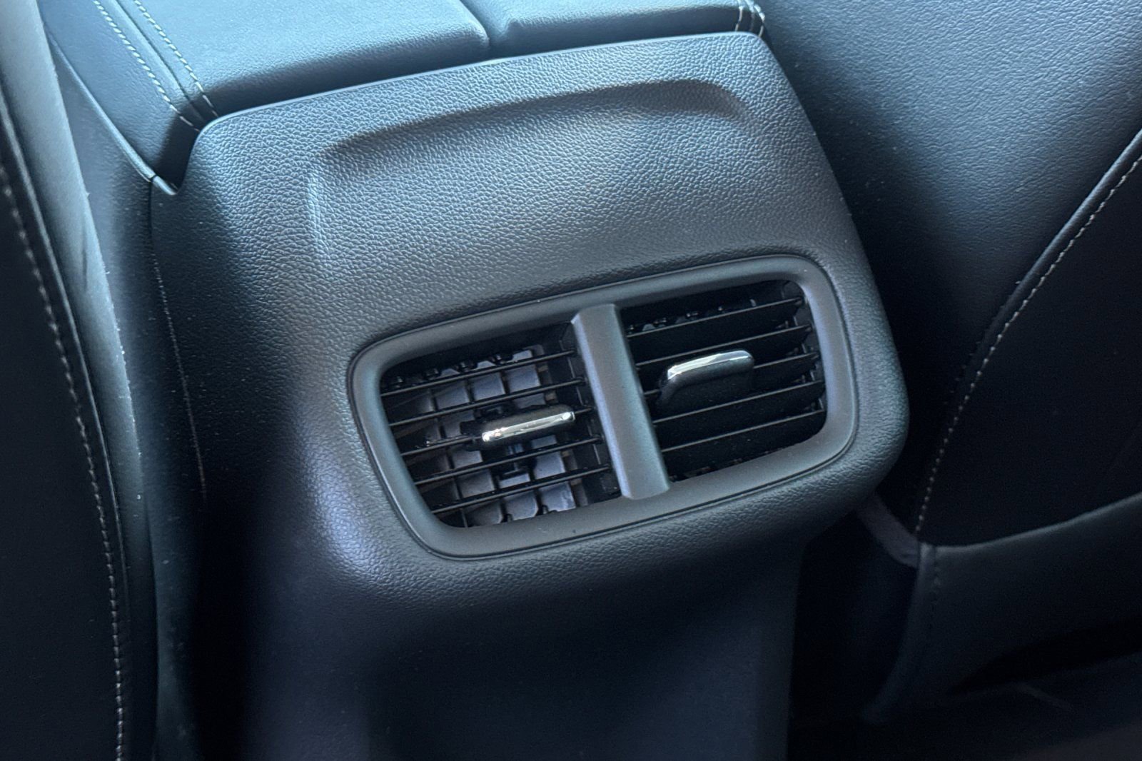 Used 2022 Buick Envision Preferred image 40