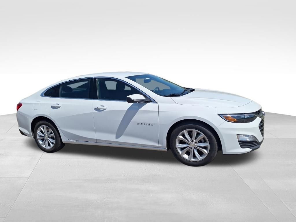 Used 2025 Chevrolet Malibu LT image 6