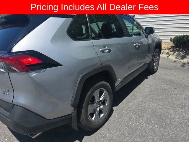 Used 2025 Toyota RAV4 XLE w/ Convenience Package AWD/4WD image 9