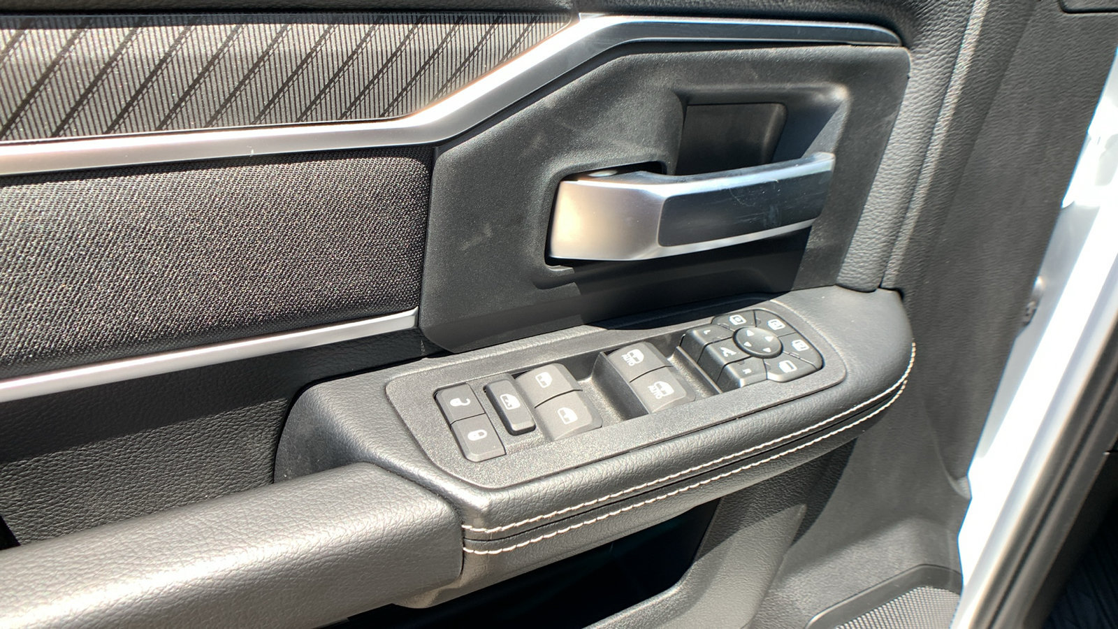 New 2026 RAM 2500 Big Horn AWD/4WD image 12