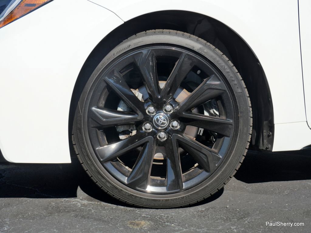 Used 2022 Toyota Corolla SE image 16