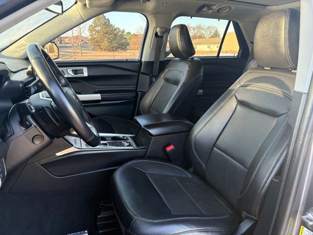 Used 2021 Ford Explorer Limited w/ Hybrid Equipment Group 310A image 8