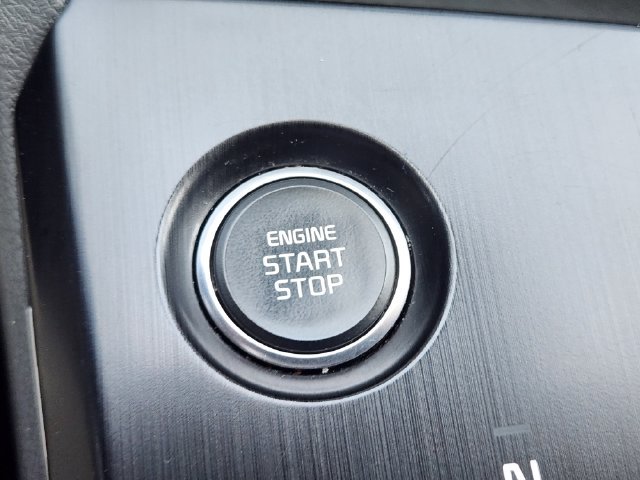 Certified 2026 Kia Sportage LX FWD image 22