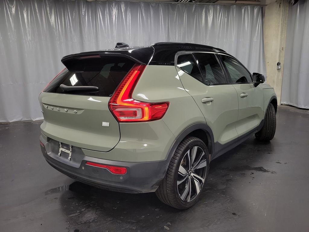 Used 2021 Volvo XC40 P8 Recharge w/ Advanced Package image 8