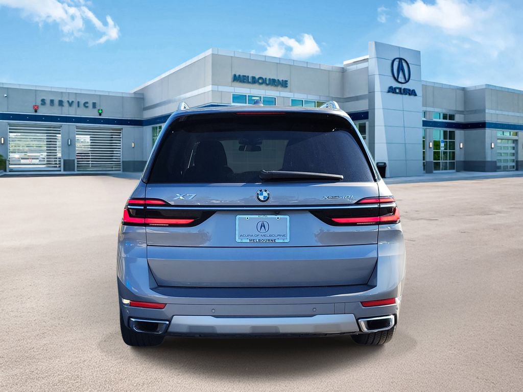 Used 2023 BMW X7 xDrive40i w/ Premium Package image 5