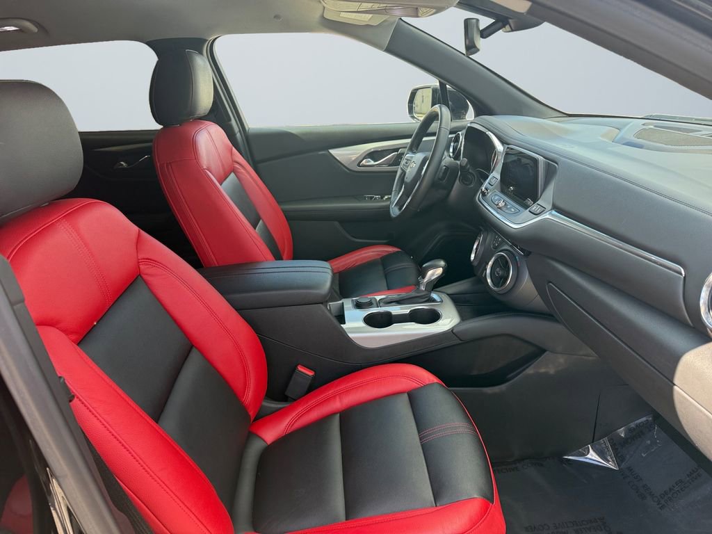 Used 2020 Chevrolet Blazer LT image 15