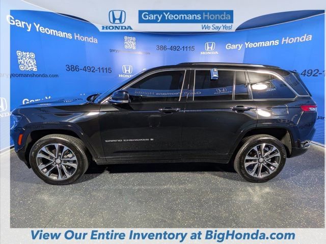 Used 2023 Jeep Grand Cherokee Overland w/ Luxury Tech Group IV image 9