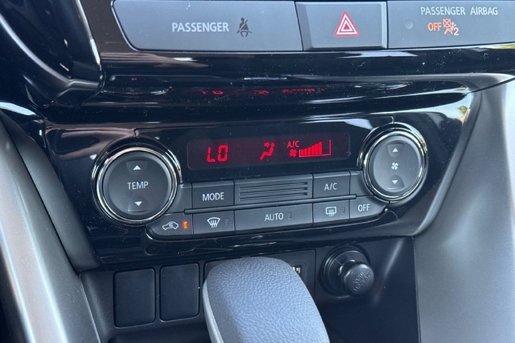 New 2026 Mitsubishi Eclipse Cross LE AWD/4WD image 22