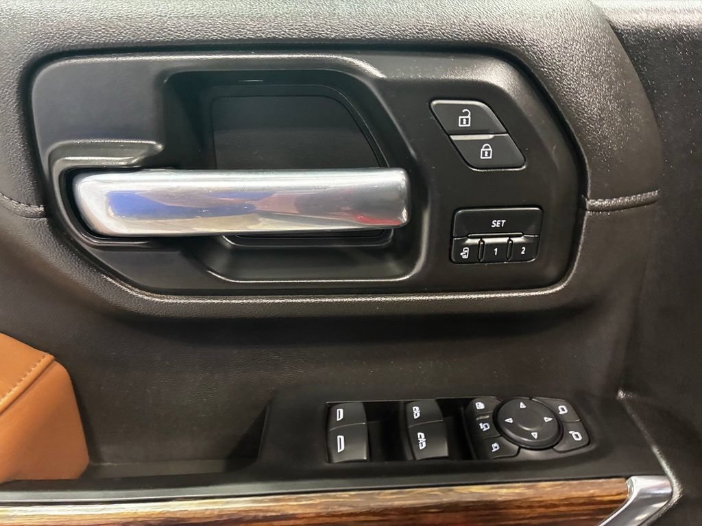 Used 2023 Chevrolet Silverado 3500 High Country AWD/4WD image 21
