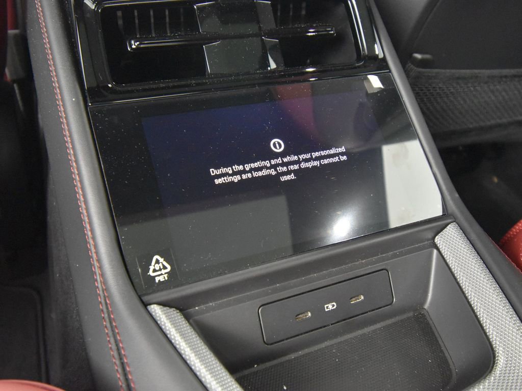 Used 2025 Porsche Panamera 4 image 31