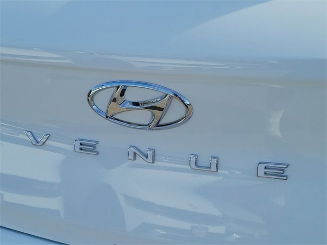 New 2026 Hyundai Venue SE image 20