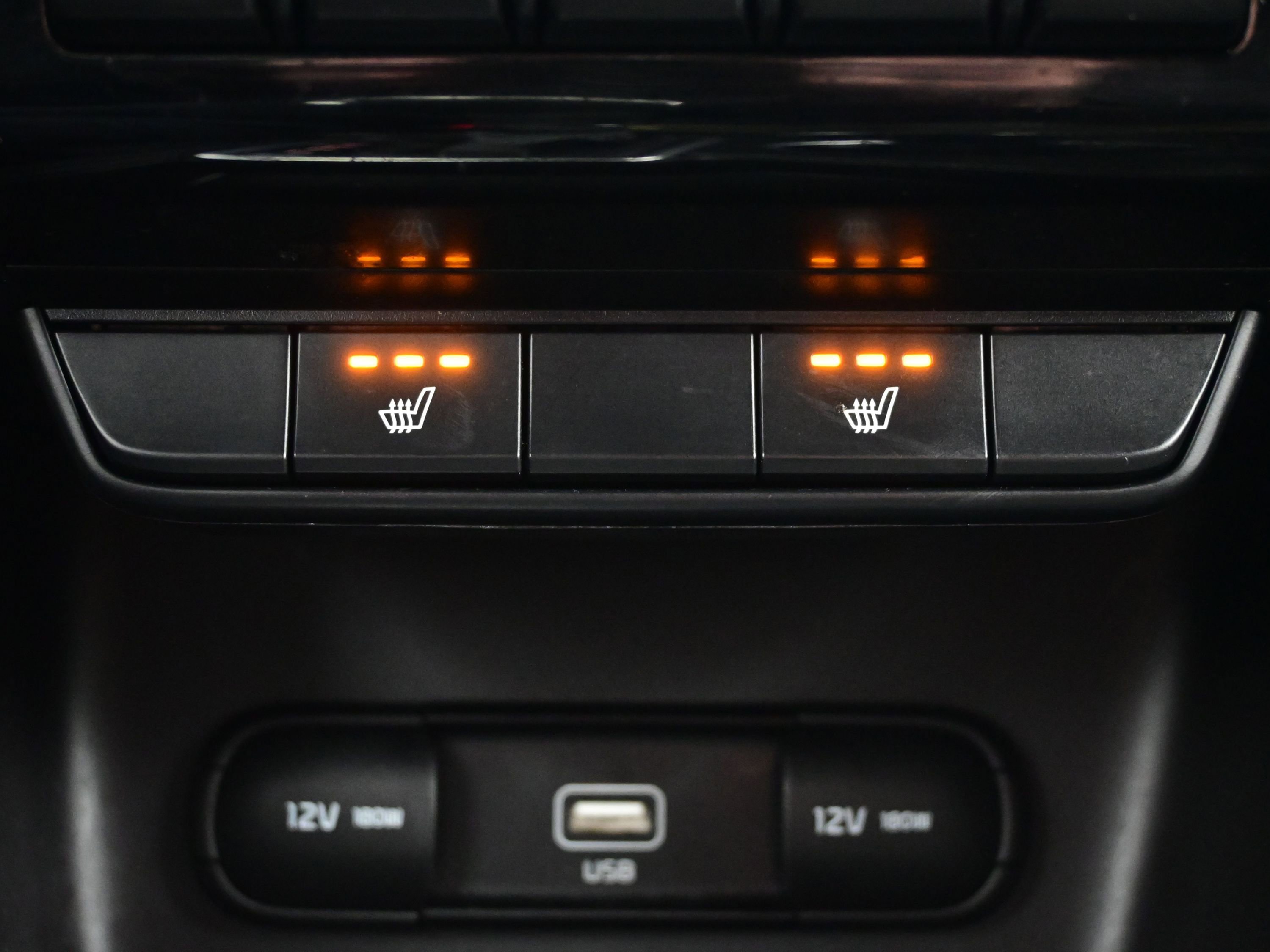 Used 2020 Kia Sportage EX image 21