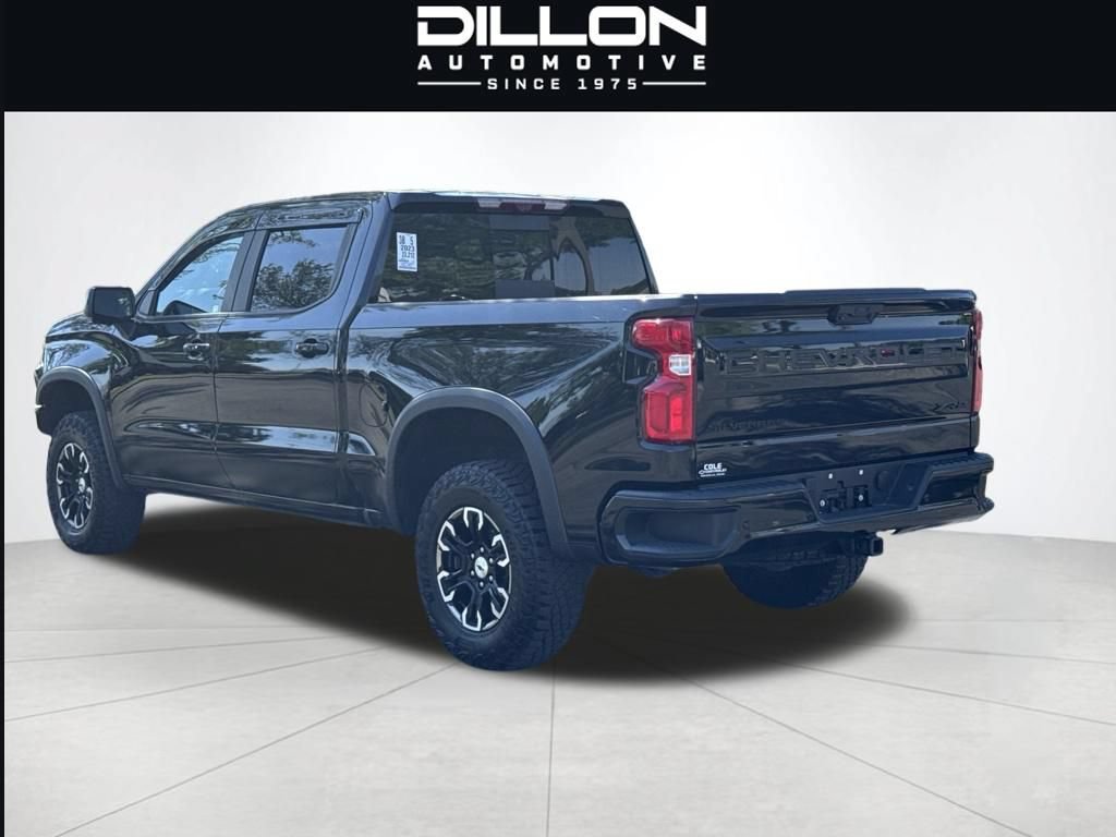 Used 2023 Chevrolet Silverado 1500 ZR2 w/ Technology Package AWD/4WD image 6