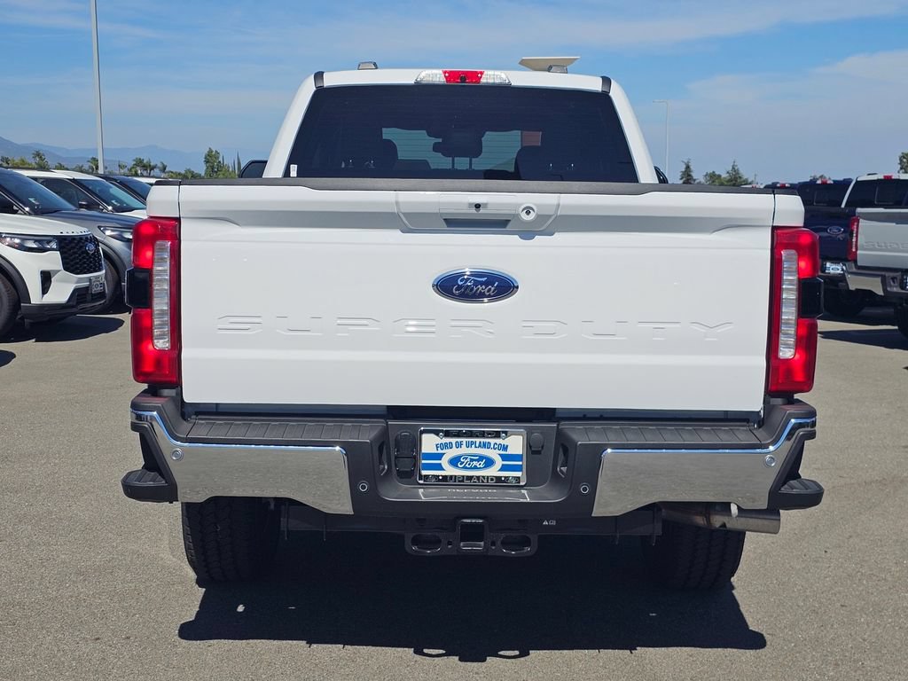 New 2026 Ford F250 Lariat w/ FX4 Off-Road Package AWD/4WD image 5