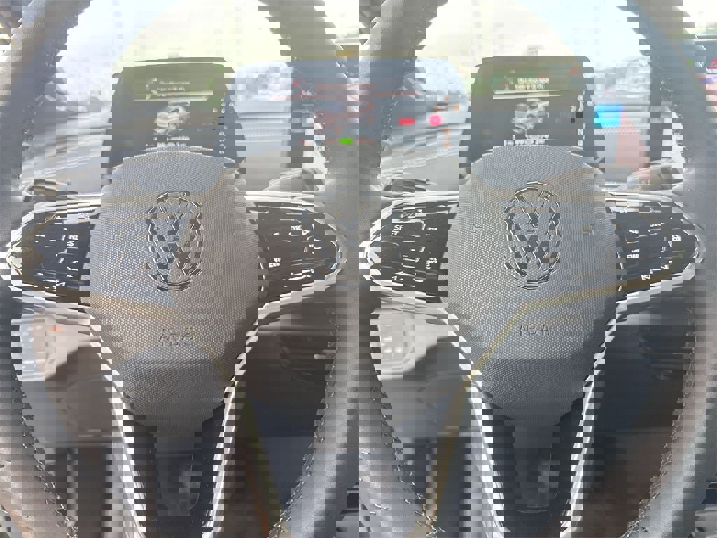 New 2025 Volkswagen ID.4 Pro S Plus image 18