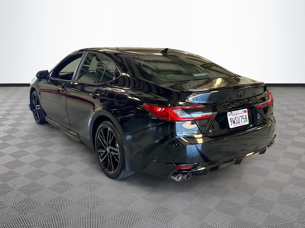 Used 2026 Toyota Camry XSE FWD image 5