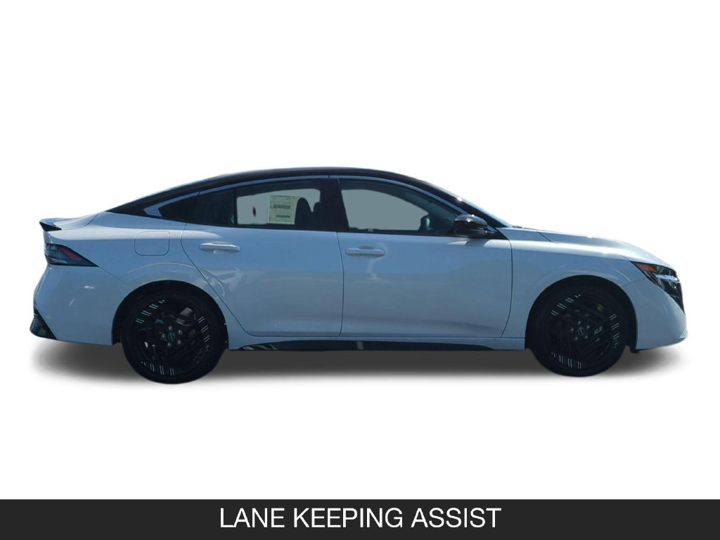 New 2027 Nissan Sentra SR w/ Floor Mat Package FWD image 6