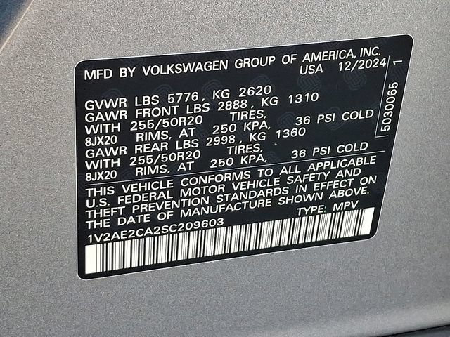 Used 2025 Volkswagen Atlas Cross Sport SEL R-Line AWD/4WD image 27