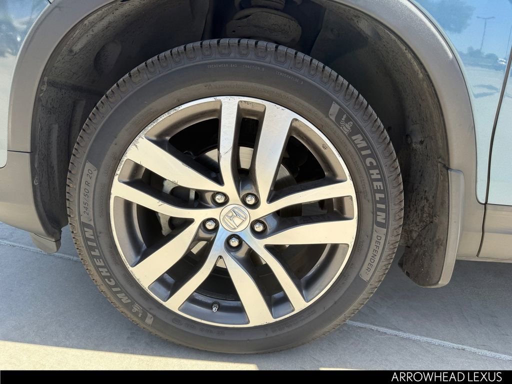 Used 2016 Honda Pilot Touring image 10
